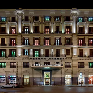 **** Hotel Una Hotels Napoli Italië