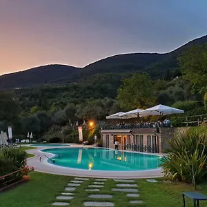 **** Aparthotel Domina Borgo Degli Ulivi - Garda Italië