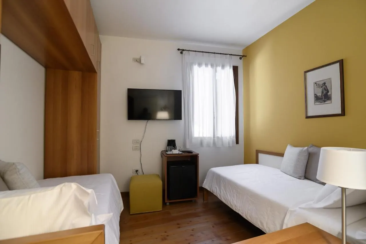 Guest house Le Camere Di Villa Ca Zenobio Castagnole