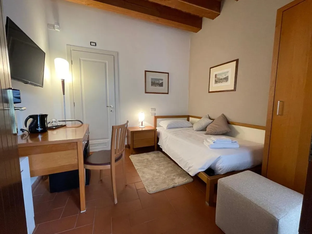 Le Camere Di Villa Ca Zenobio Castagnole 0*,