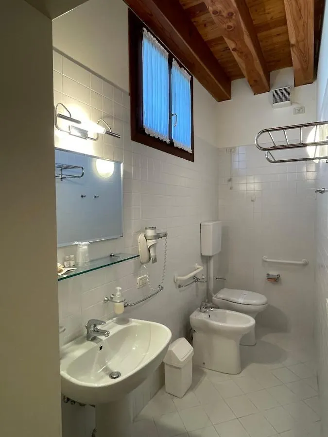Le Camere Di Villa Ca Zenobio Castagnole Guest house